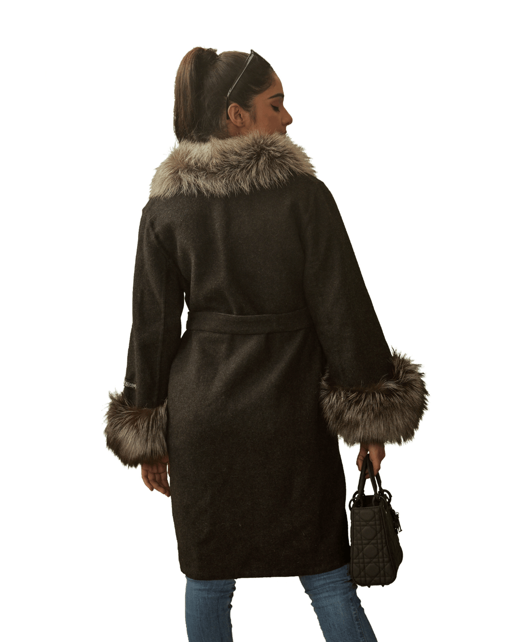 Long Cashmere Coat with Arjante Collar