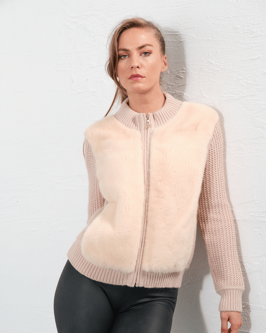 Cream Pink Knitwear