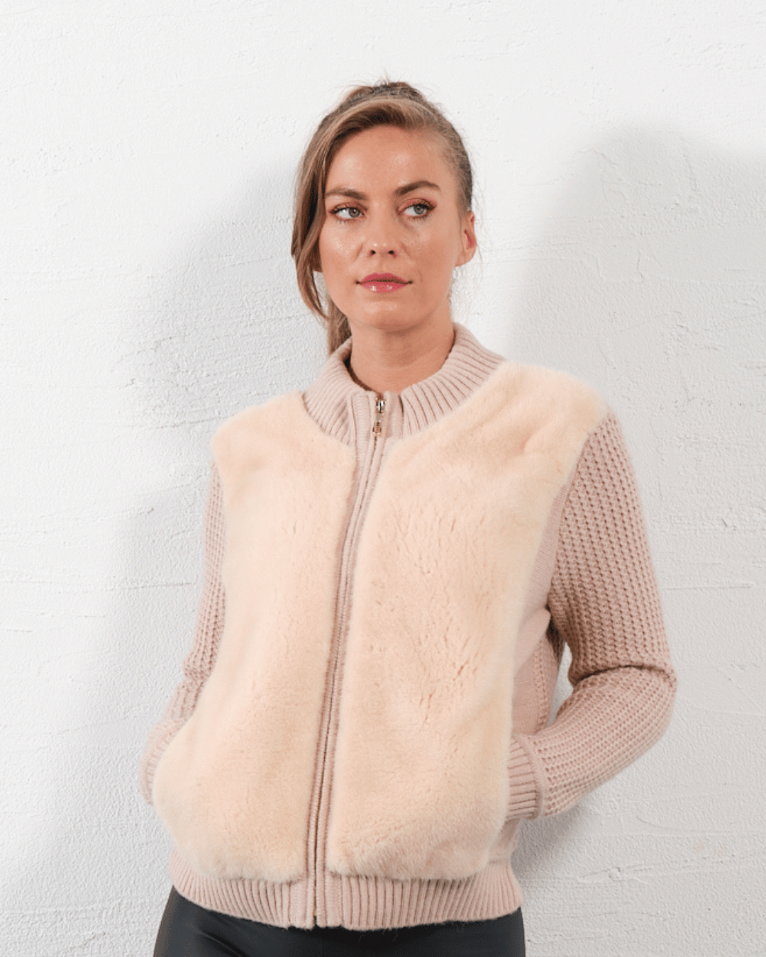 Cream Pink Knitwear
